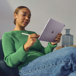 iPad Air 13 M2 WiFi 256GB Gris Reacondicionado